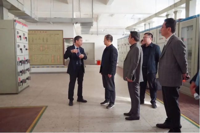 省政府國資委安全調研組到中州集團調研指導安全生(shēng)産工作(zuò)